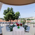 Jelka Дубровник